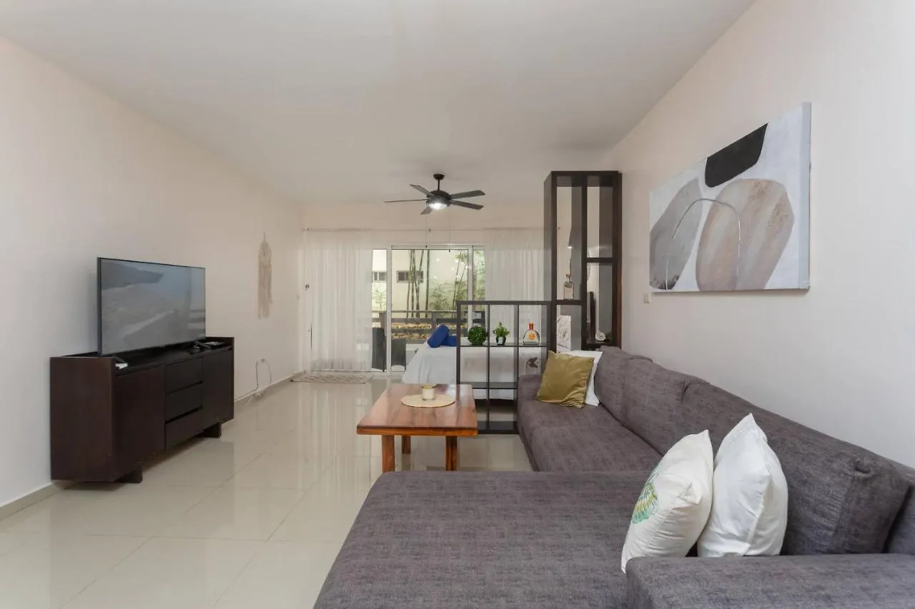 Lägenhet Affordable 1 Bedroom Condo For Families - Near 5Th Playa del Carmen